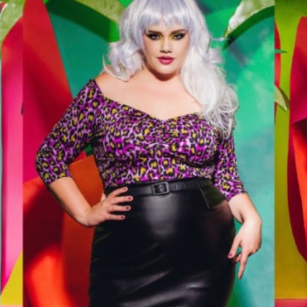 Deadly dames Micheline Pitt Vixen Kayla purple leopard shirt 4x